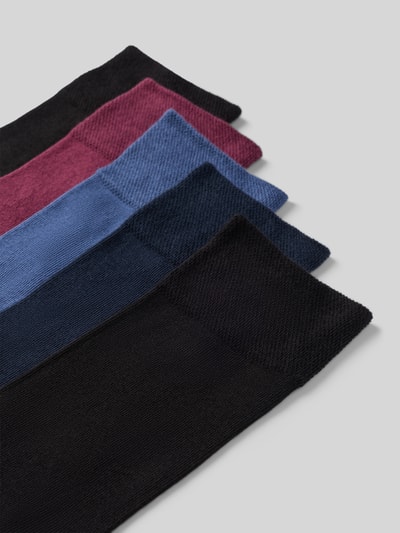 Produktfoto, Socken im 5er-Pack mit gerippten Bündchen von MCNEAL aus Baumwoll-Mix, in Schwarz, Blau, Rot, Logo-Detail, strukturierte Oberfläche