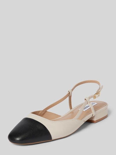 Steve Madden Ballerinas aus Leder mit Dornschließe Ecru 1