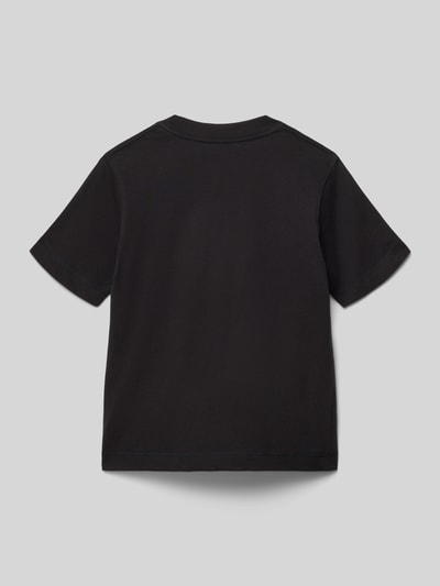 Productfoto, zwart T-shirt met motief- en statement-print model 'NORREBRO' van Jack & Jones, katoenmix, regular fit, ronde hals, labeldetail, ruglengte maat 140: 46 cm