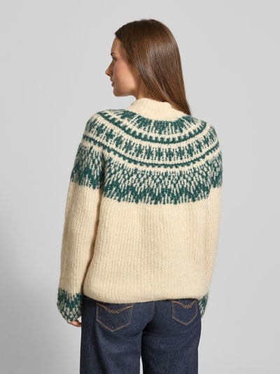 YAS Sweter z dzianiny o luźnym kroju ze stójką model ‘YASLIRI’ Złamany biały 5