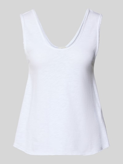 Produktfoto, weißes Tanktop mit U-Ausschnitt Modell 'SONOMA' von American Vintage aus reiner Baumwolle, lockerer Schnitt, glatte Textur.