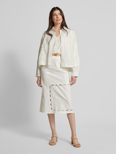 Stella Nova Relaxed Fit Bluse mit Lochstickerei Modell 'Elements' Weiss 1