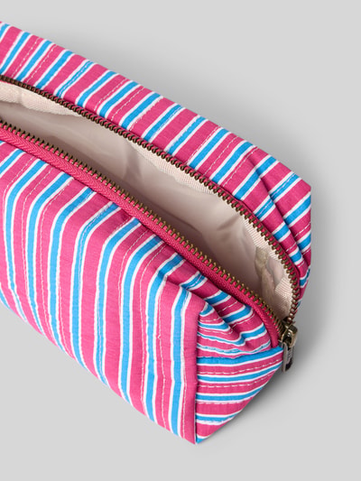 Produktfoto, Kosmetiktasche mit Reißverschluss und Label-Detail von STUDIO NOOS aus Reine Baumwolle, Allover-Look, gestreiftes Muster