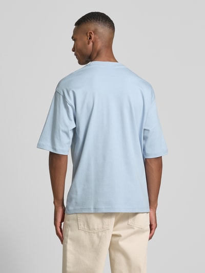 JAKE*S STUDIO MEN T-Shirt aus Bio-Baumwolle mit geripptem Rundhalsausschnitt Eisblau 5
