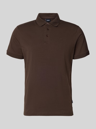 Produktfoto, koszulka polo Regular Fit Poloshirt mit Knopfleiste Modell 'Carlosjuan' von JOOP! Collection, mieszanka bawełny z dodatkiem streczu, krój regular fit, kołnierzyk polo, krótka listwa guzikowa, długość tyłu w rozmiarze M: 69 cm, kolor brązowy, gładka faktura