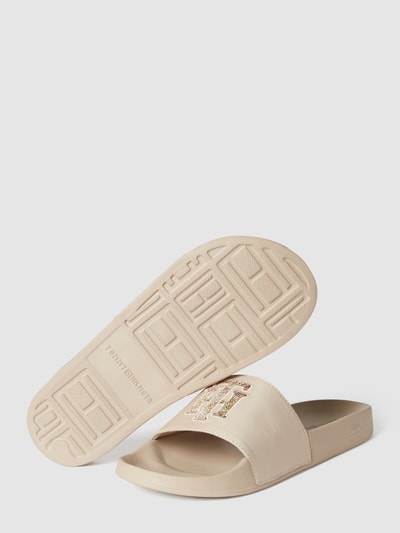 Tommy Hilfiger Slides mit Logo-Applikation Beige 5