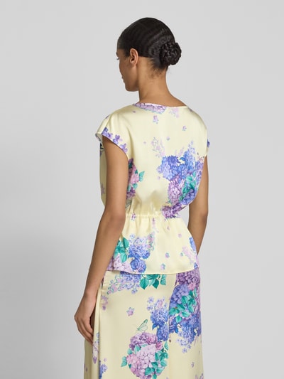 Marc Cain Blusenshirt aus Satin mit tailliertem Schnitt Hellgelb 5