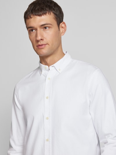 Armedangels Regular Fit Freizeithemd mit Button-Down-Kragen Modell 'QUAASA' Weiss 3