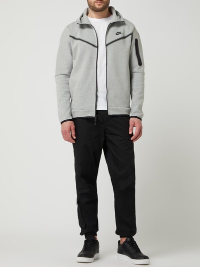 Nike Sweatjacke in Two-Tone-Machart Mittelgrau 1