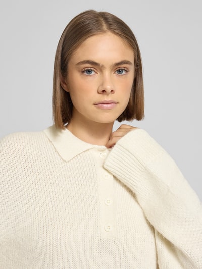 Gina Tricot Strickpullover mit Umlegekragen und Knopfleiste Ecru 3