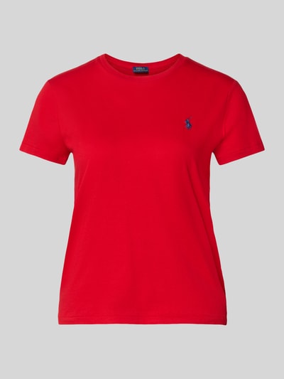 Produktfoto, czerwone T-Shirt mit Label-Stitching von Polo Ralph Lauren, bawełna, regular fit, okrągły ściągacz, długość 54 cm
