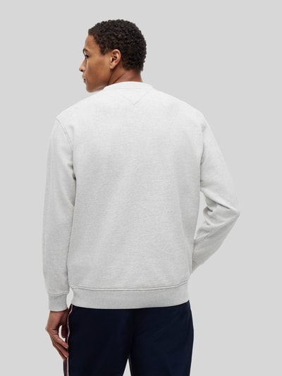 Tommy Jeans Bluza dresowa z czystej bawełny, krój regular fit Jasnoszary melanż 5