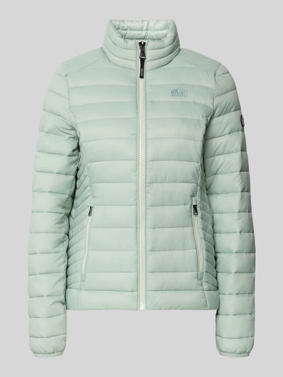 Produktfoto, Steppjacke mit Logo-Stitching Modell 'FUJI' von Superdry in Mintgrün, gerader Schnitt, Stehkragen, sichtbare Reißverschlüsse, glatte Textur, seitliche Reißverschlusstaschen, charakteristische Steppnähte, für Damen