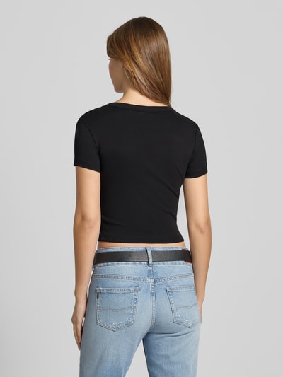 Gina Tricot T-shirt z prążkowanym okrągłym dekoltem Czarny 5