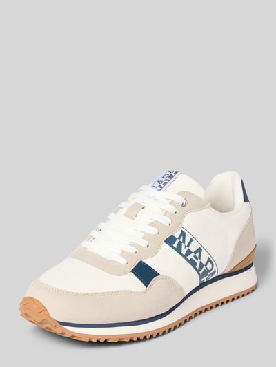 Produktfoto, Sneaker mit Label-Details Modell 'COSMOS' von Napapijri, weiße und beige Farben, blaue Akzente, Gummisohle, runde Spitze, 3 cm Absatz, glatte und strukturierte Texturen