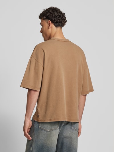 REVIEW Oversized T-Shirt mit geripptem Rundhalsausschnitt Mud 5