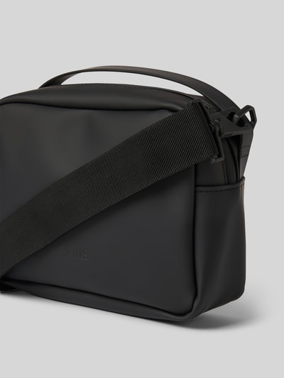 RAINS Crossbody Bag mit Logo-Prägung Modell 'Box' Black 3