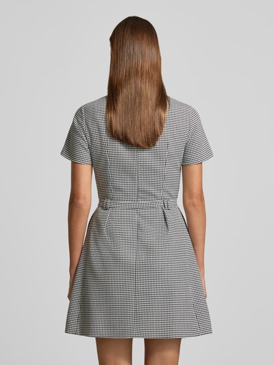 HUGO Sukienka etui taliowana z mieszanki wiskozy model ‘KIMISE’ Czarny 5