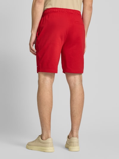 Tommy Hilfiger Regular Fit Sweatshorts mit Label-Print Rot 5