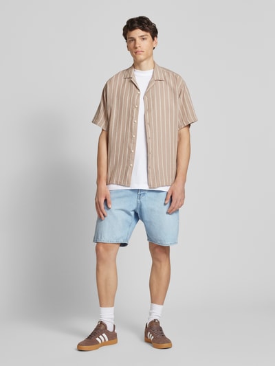Jack & Jones Loose Fit Jeansshorts im 5-Pocket-Design Modell 'TONY' Hellblau 1