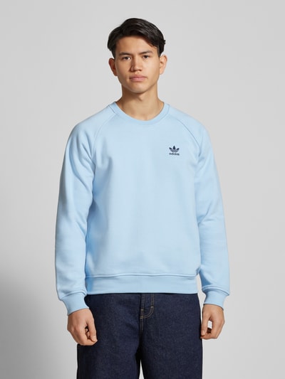 adidas Originals Sweatshirt mit Label-Stitching Hellblau 4