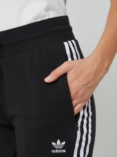 adidas Originals Slim Fit Sweatpants mit Logo-Details  Black 3