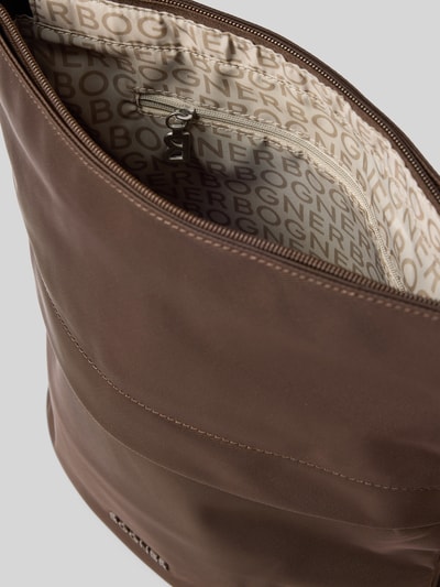 Produktfoto, Handtasche mit Logo-Applikation Modell 'Heather' von BOGNER in Braun, Reißverschlussfach, gefüttertes Innenfutter mit BOGNER-Schriftzug