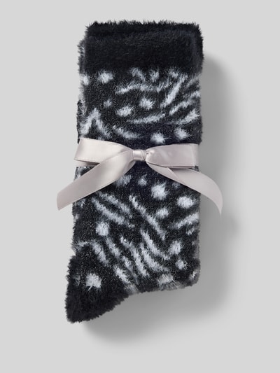 Produktfoto, Socken in Flausch-Optik Modell 'Cozy' im 2er-Pack von camano, schwarz-weiß gemustert, mit Glitzer-Garn, Damen Socken