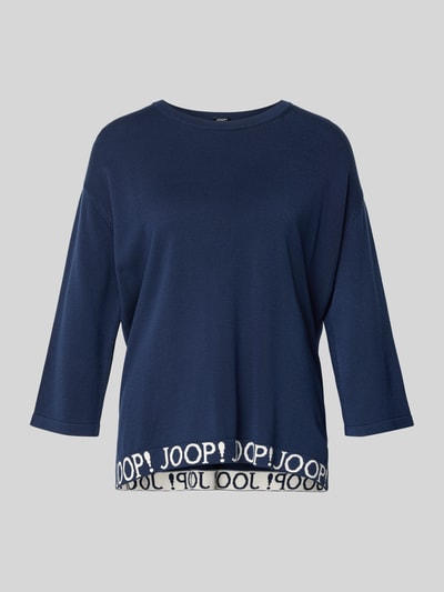 Produktfoto, dunkelblauer Strickpullover mit Label-Details und 3/4-Arm Modell 'Kussa' von JOOP!, Viskose-Mix, Relaxed-Fit, Rundhalsausschnitt