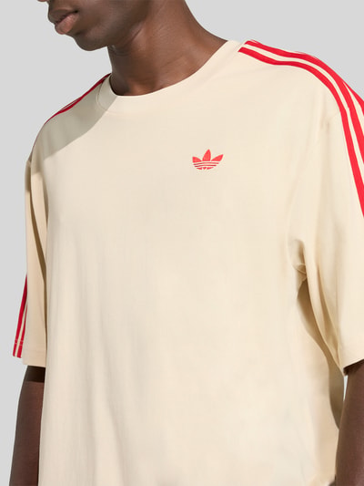 adidas Originals Oversize T-Shirt aus reiner Baumwolle Beige 3