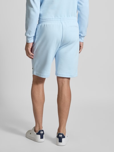 Lacoste Regular Fit Sweatshorts aus Baumwoll-Mix Hellblau 5