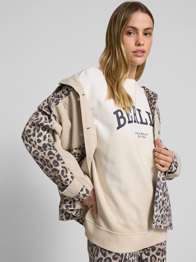 Lala Berlin Oversized Jeansjacke aus Baumwolle Mittelbraun 3