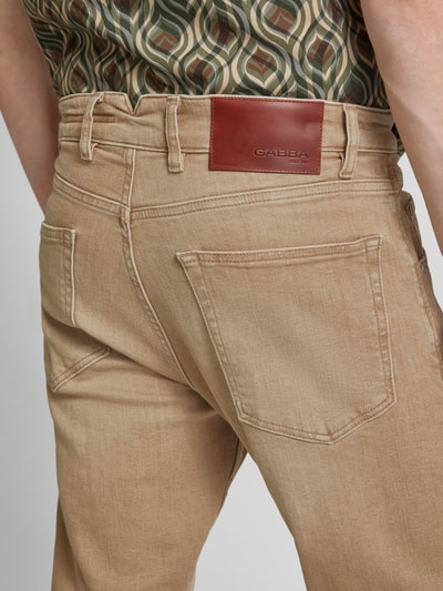 GABBA Tapered Fit Jeans mit Eingrifftaschen Modell 'ALEX EARTH' Sand 3