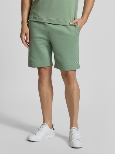 Lacoste Szorty z dzianiny dresowej o kroju regular fit z mieszanki bawełny Zielony 4