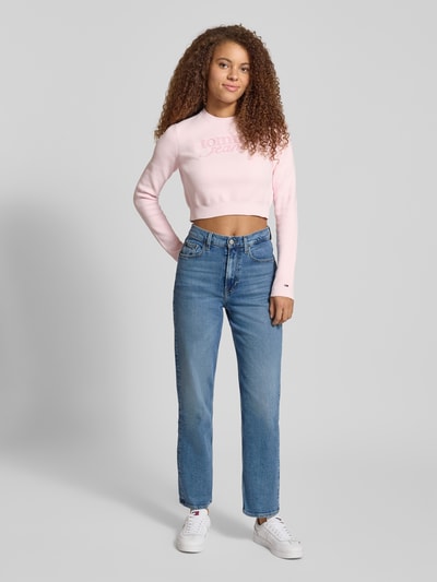 Tommy Jeans Regular Fit Pullover mit Label Stitching Hellrosa 1