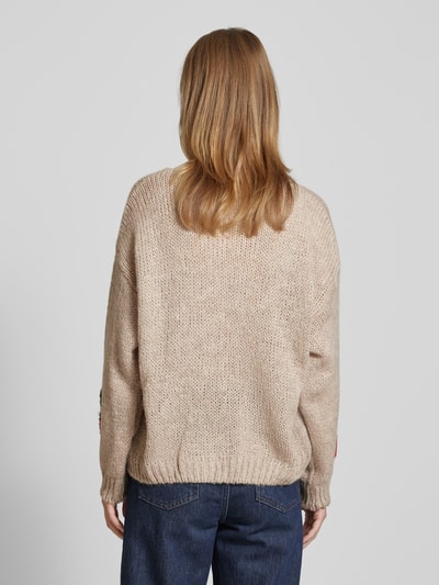 ZABAIONE Strickjacke mit Schnürverschluss Taupe 5