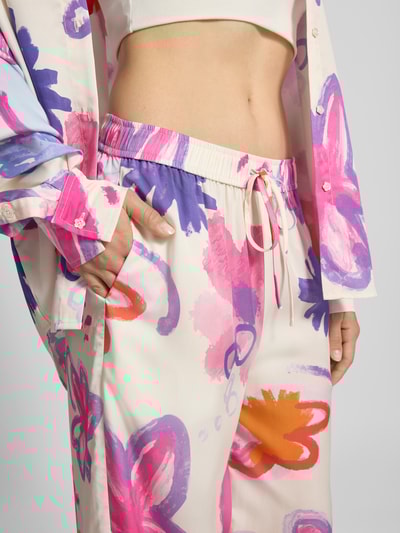 OH APRIL Loose Fit Stoffhose mit elastischem Bund Modell 'Antonia' Offwhite 3