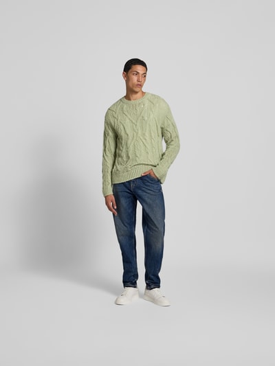 Closed Tapered Fit Jeans mit Logo-Patch Blau 1