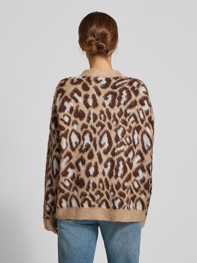 miss goodlife Wollcardigan mit V-Ausschnitt Camel 5