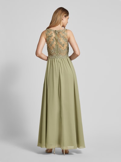 Laona Abendkleid mit Ziersteinen und floralen Stickereien Oliv 5