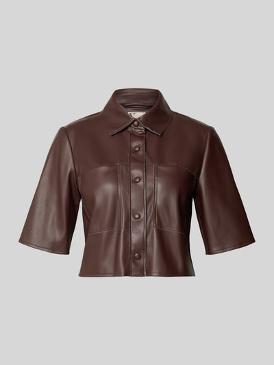 Produktfoto, Cropped Bluse in Leder-Optik von VM by Vera Mont, braun, Hemdblusenkragen, Knopfleiste, kurze Ärmel, glatte Textur