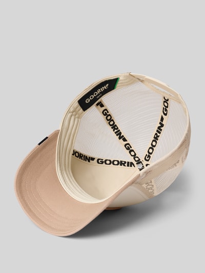 Produktfoto, Trucker Cap mit Stitching Modell 'King' von GOORIN BROS., Herren Trucker Cap, Material-Mix mit Baumwoll-Anteil, verstärkter Schirm, Größenverstellbar, beige Töne, strukturierte Netzrückseite, sichtbares Label-Innenband.