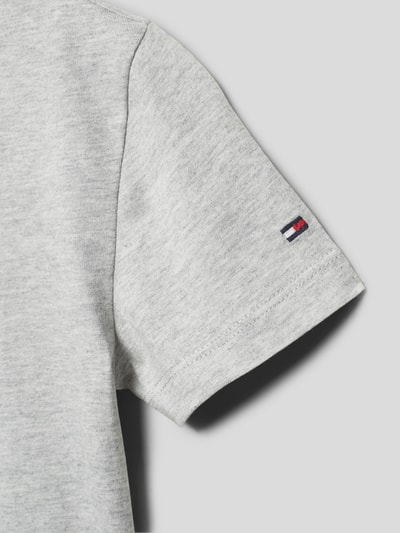 Tommy Hilfiger Kids T-Shirt mit Label-Print Modell 'VARISTY TEE' Mittelgrau meliert 2