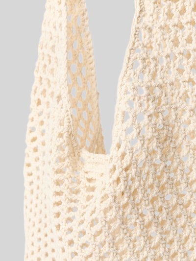 Produktfoto, Handtasche mit Magnetverschluss Modell 'Aperle' von OPUS aus Material-Mix mit Baumwoll-Anteil, beige gehäkelt, 35x35x1 cm, Schulterriemen 80 cm.