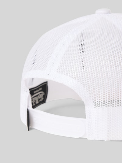 Produktfoto, Trucker Cap mit Logo-Stitching von Von Dutch, weiß, Baumwoll-Mix, Mesh, Strapback-Verschluss, Herren Accessoire
