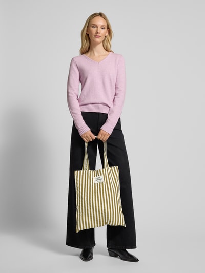 MADS NØRGAARD Handtasche mit Label-Patch Modell 'Sacky Atoma Bag' Oliv 1