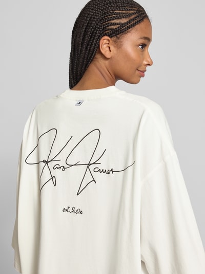 Karo Kauer Oversized T-Shirt mit Label-Stitching Weiss 3