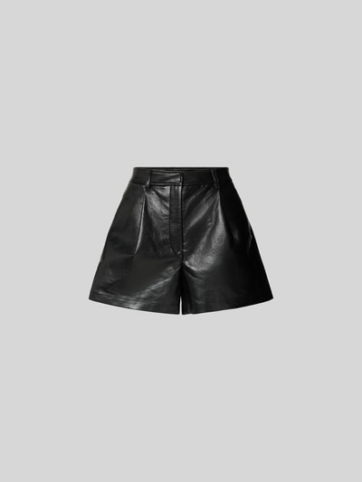 Produktfoto, Shorts mit Leder-Anteil von Anine Bing im schwarzen Material-Mix, ausgestellte Passform, Eingrifftaschen, Knopf-Reißverschluss, Kellerfalten, Innenbeinlänge 39 cm, Bundweite 11 cm, glatte Textur, klare Linien