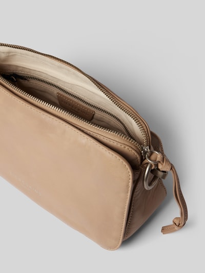 LIEBESKIND BERLIN Handtas met labeldetails, model 'Clarice' Lichtgrijs - 5
