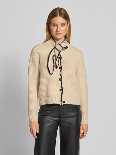 Jake*s Casual Strickjacke mit Schluppe und Knopfverschluss Ecru 4